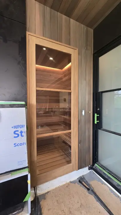 Vertical wood wall cladding
